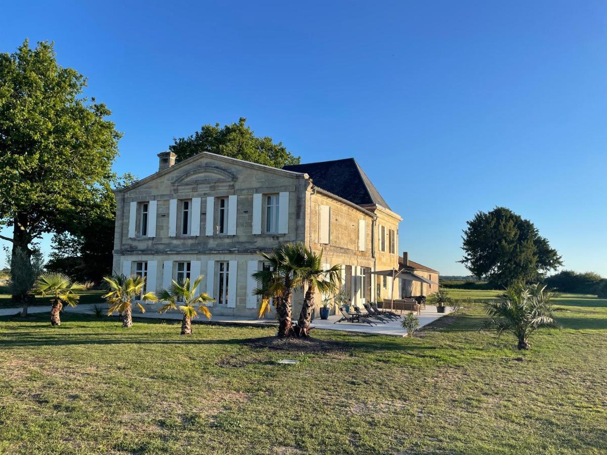 Chateau De Neyran Chambre D'Hotes & Spa Soulac-sur-Mer Luaran gambar