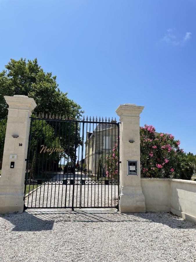 Chateau De Neyran Chambre D'Hotes & Spa Soulac-sur-Mer Luaran gambar