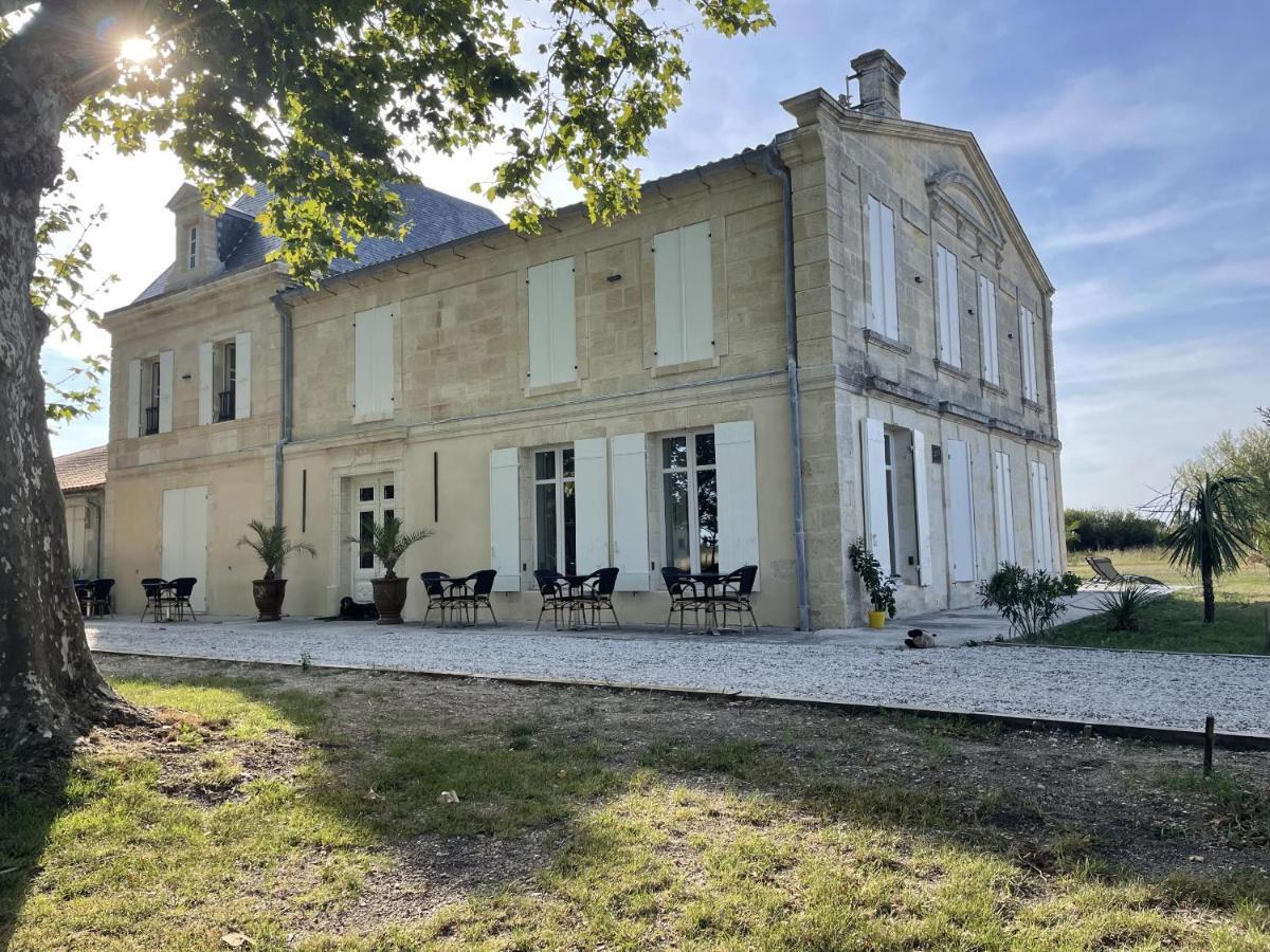 Chateau De Neyran Chambre D'Hotes & Spa Soulac-sur-Mer Luaran gambar