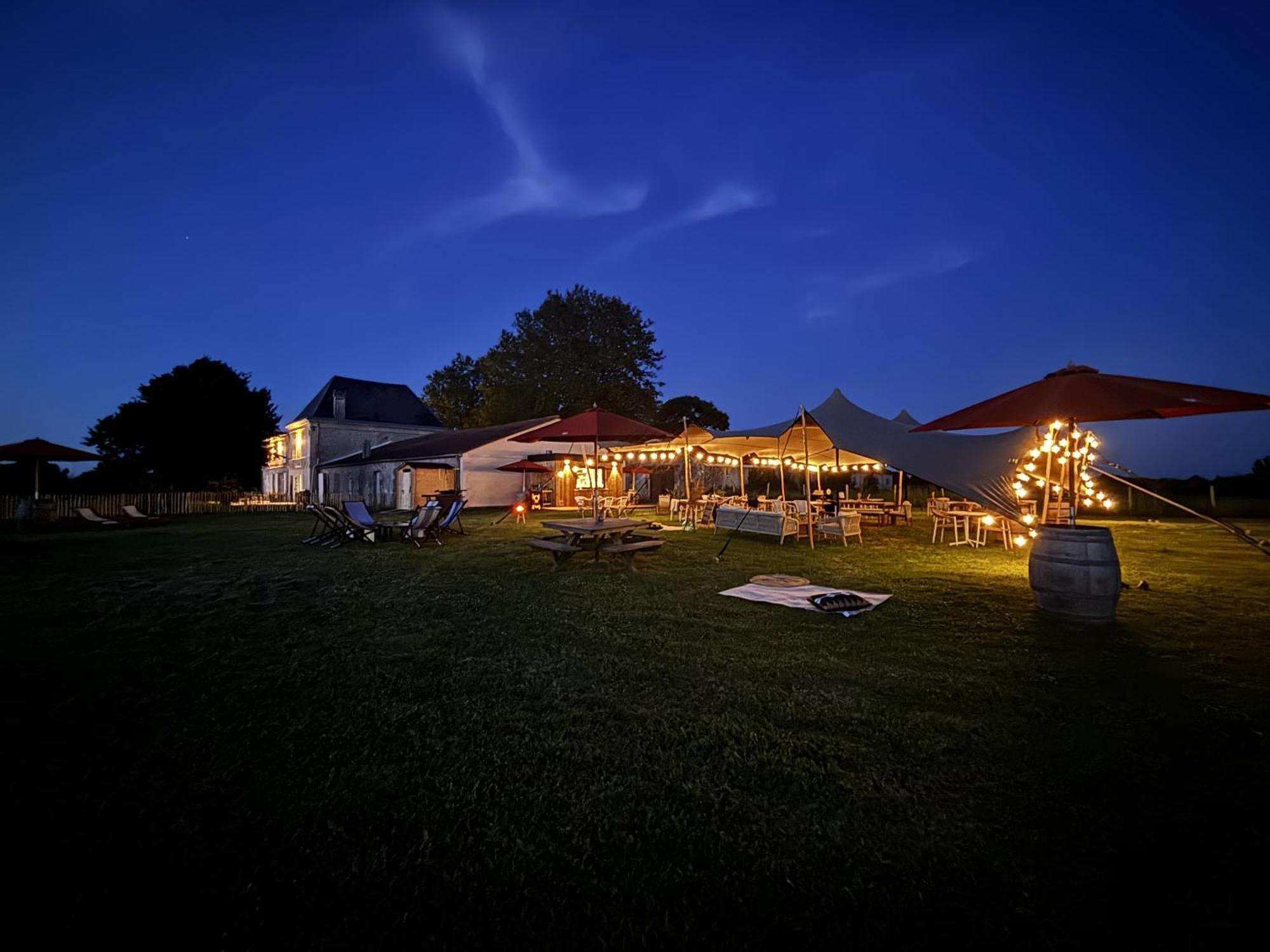 Chateau De Neyran Chambre D'Hotes & Spa Soulac-sur-Mer Luaran gambar