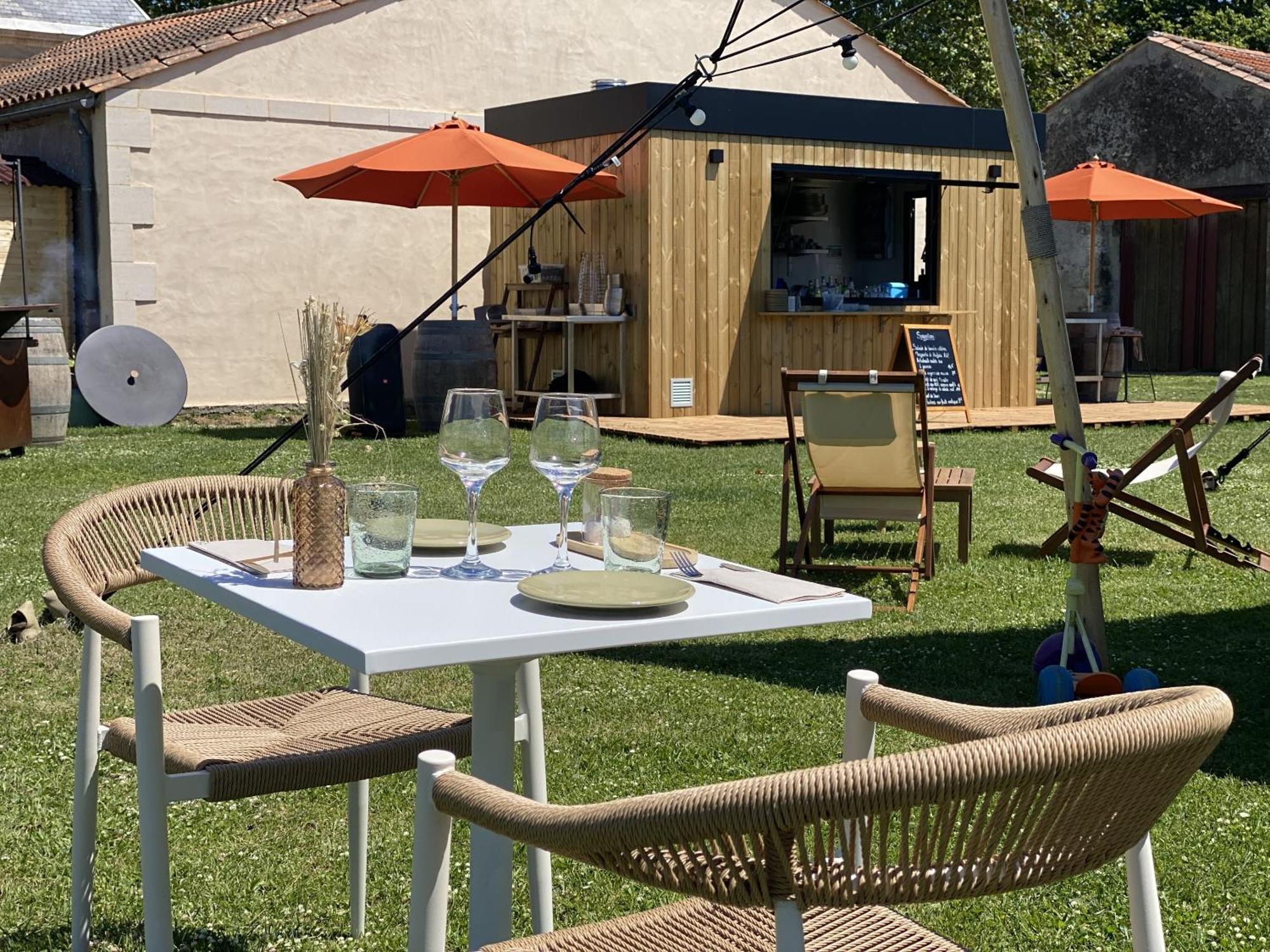 Chateau De Neyran Chambre D'Hotes & Spa Soulac-sur-Mer Luaran gambar